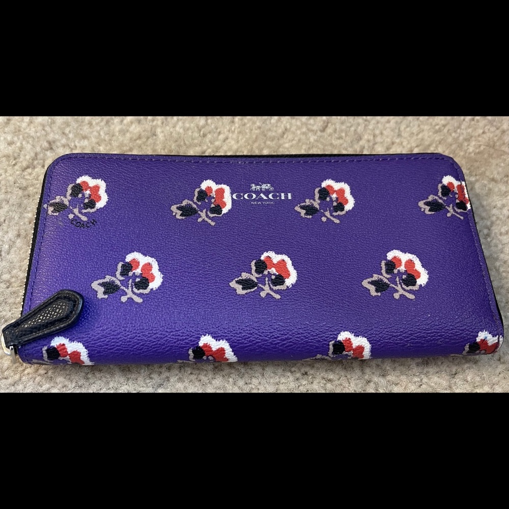 Coach Zip Around Wallet